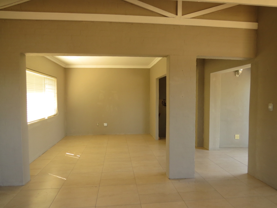 3 Bedroom Property for Sale in Stilbaai Wes Western Cape